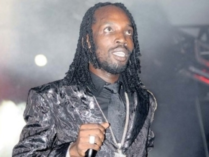 Mavado supporters take to social media