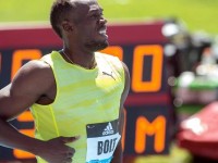 Bolt wins London Diamond League 100m (VIDEO)