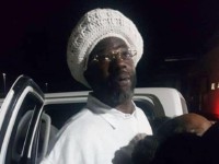 Buju Banton Arrives In Jamaica To Massive Crowd At Airport
