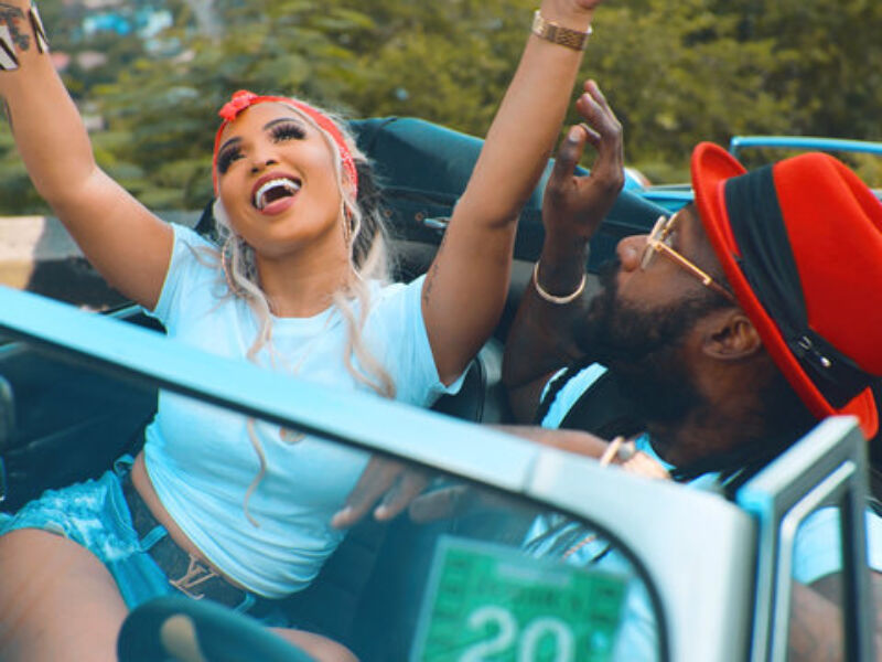 Shenseea Spends Christmas in Jamaica with Tarrus Riley and Family “Nuh weh nuh betta than yaad!” – WATCH VIDEOS, SEE PICS